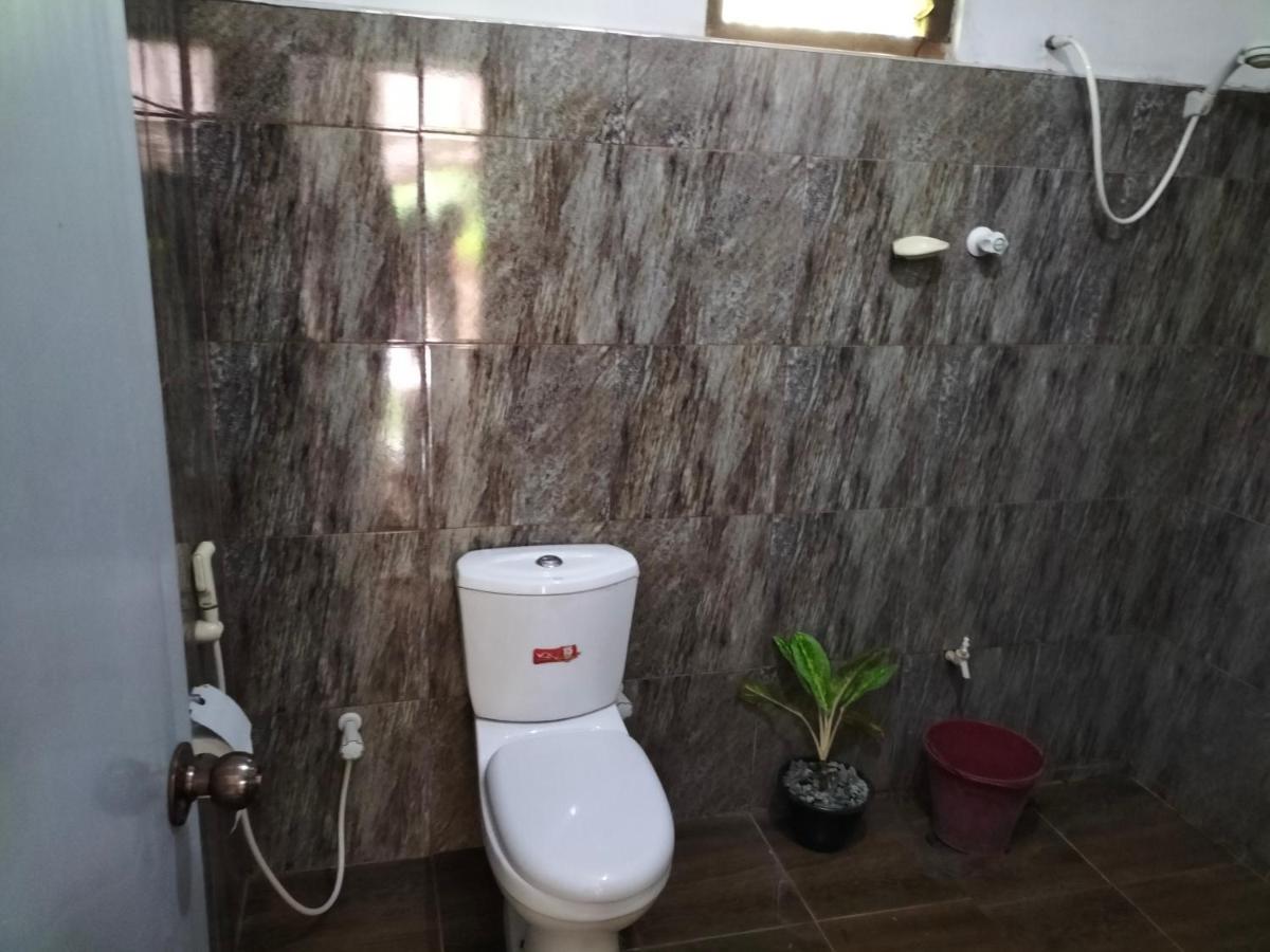 Sanjana Home Stay Habarana Exterior photo