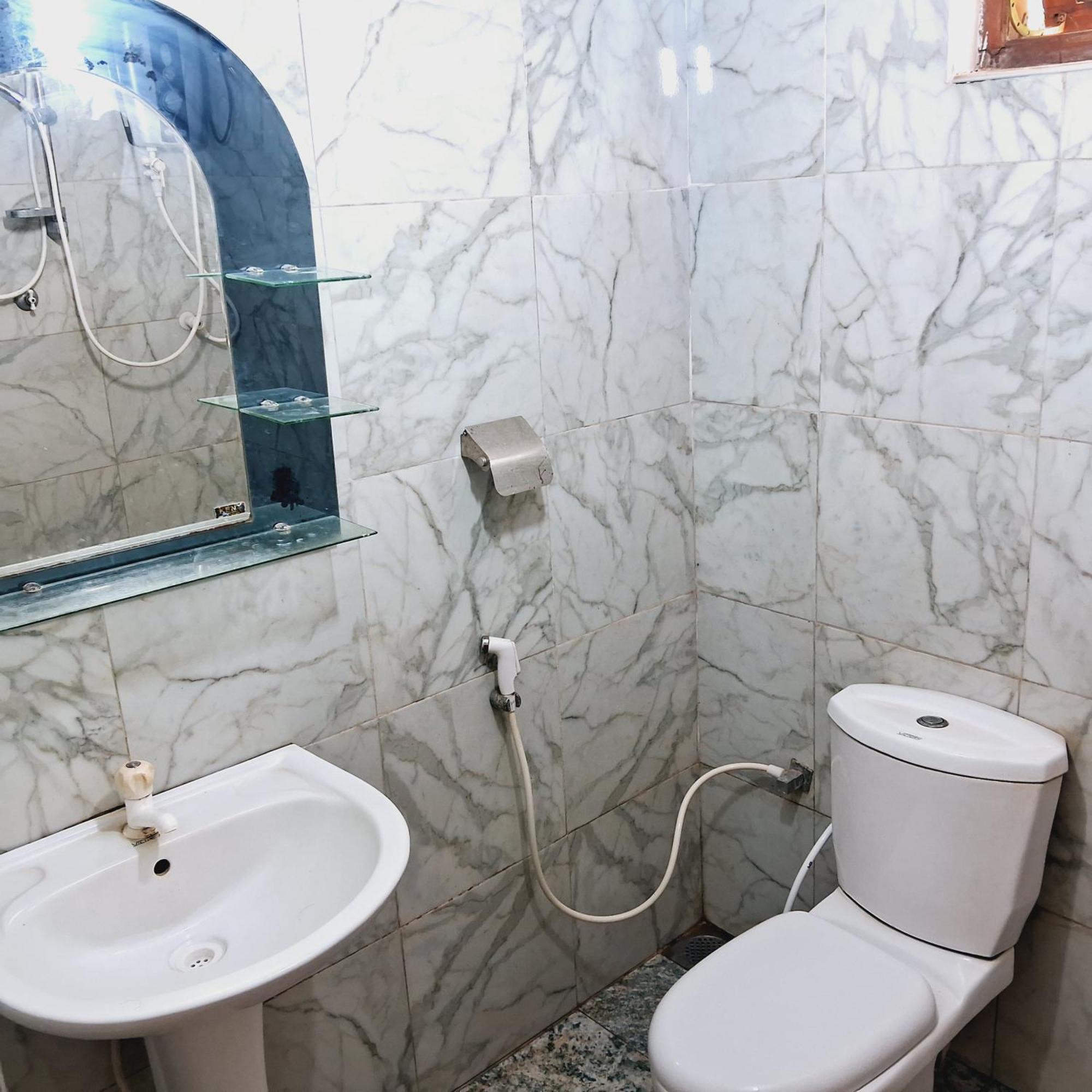 Sanjana Home Stay Habarana Exterior photo