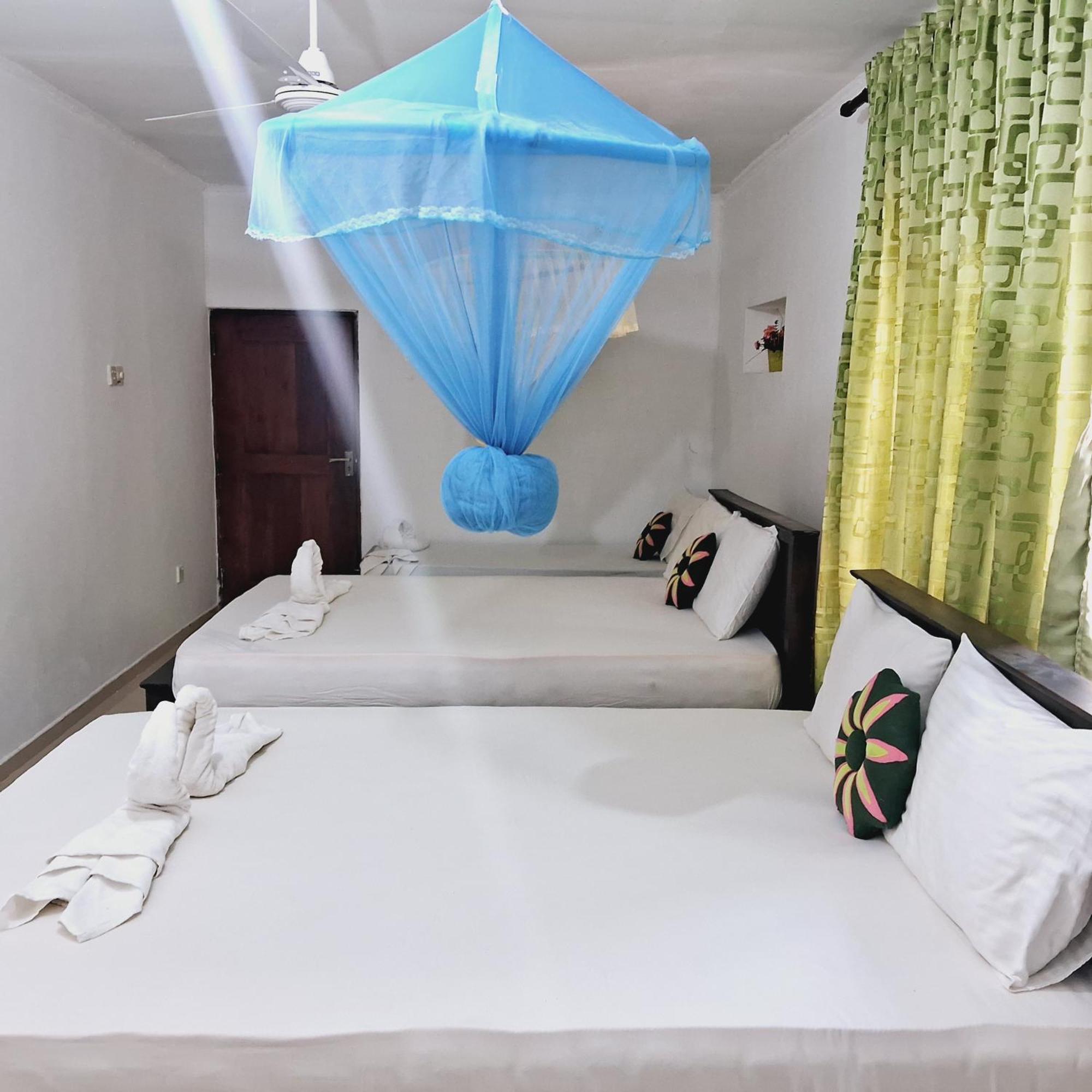 Sanjana Home Stay Habarana Exterior photo